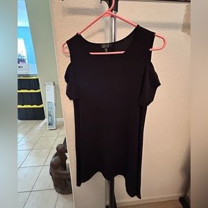 Black shoulder less top